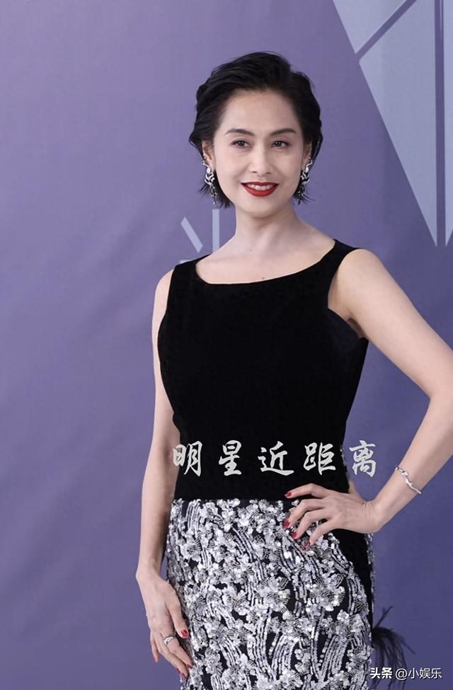 北京这一夜	，被珠圆玉润的奚梦瑶惊艳，胖了一圈面相变了很多