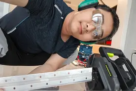 装修无难事·只要有东成：铝合金踢脚线安装经验分享图片