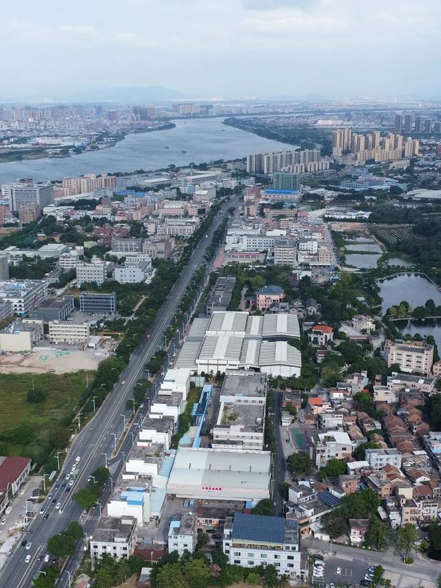 去了三次东莞，我倒抽三口冷气 | 地球知识局