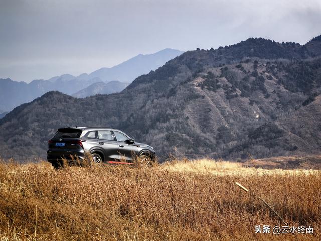 观山景看荻花，这里大概是蓝田最出片的地方了