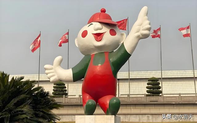 娃哈哈15年老员工说实话：宗馥莉走了，收入降了，我们盼国资接手
