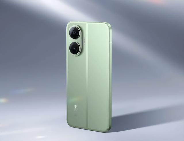 懂行人推荐小米还是荣耀？11月买手机，覆盖千元机到高端机