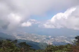 血战17个小时徒步24公里，登顶大理苍山兰峰3955米！图片