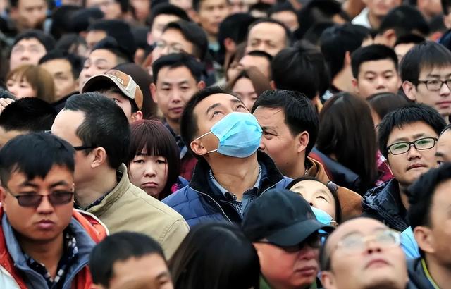 警惕人口战争！以前10亿人口嫌多，现在14亿人口却嫌少，为什么？