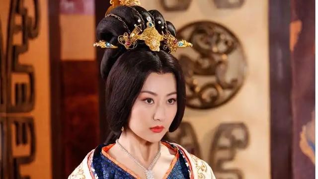 春秋战国奇女子：才貌双全，却毫无底线！婚后与亲哥哥行苟且之事