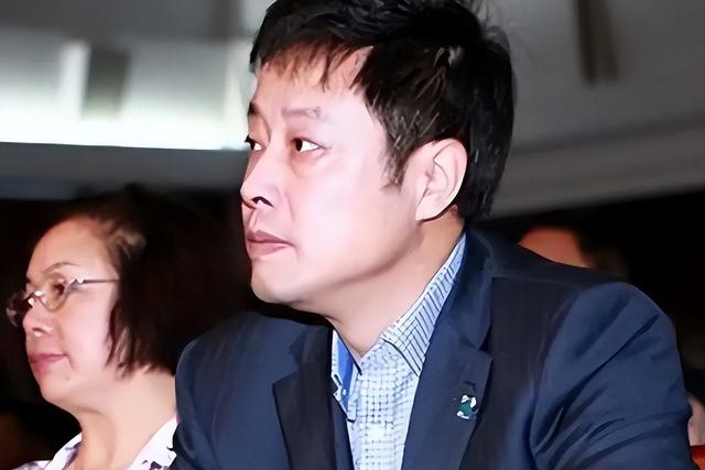 没想到，主持央视天气预报将近30年的宋英杰，竟是兼职的"临时工"