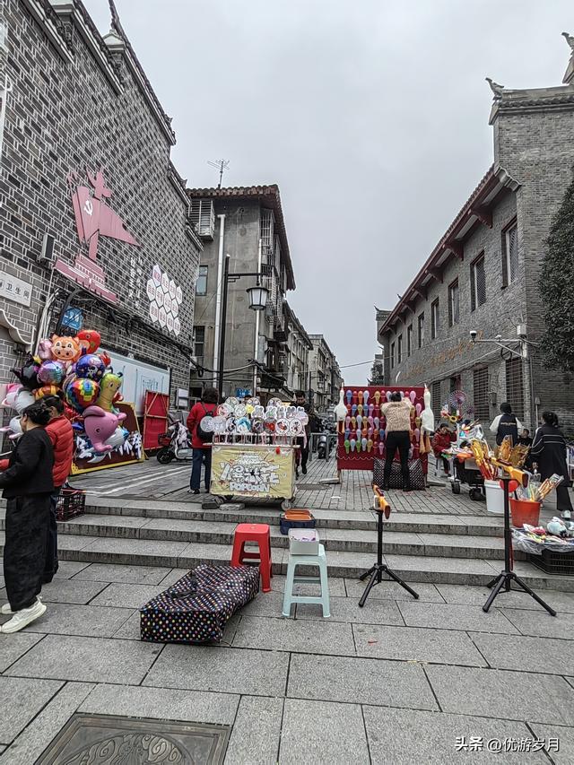 襄阳古城汉江风景很美