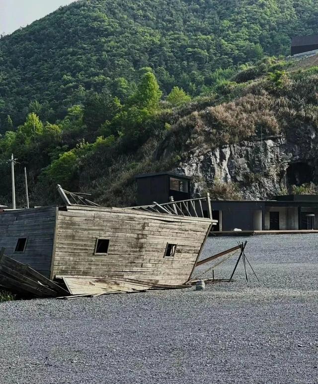 引爆文旅流量的20个场景设计｜2025网红场景这样造！