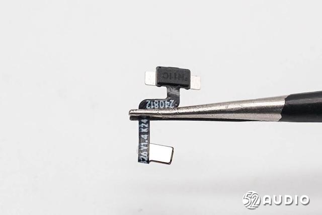 拆解报告：荣耀亲选TiinLab S7真无线降噪耳机