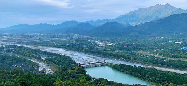 我是山东人，去了趟四川青城山，憋了4个疑问想问问大家