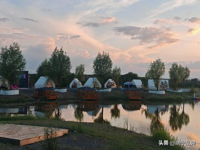 御河东路向南有个曼园 曼园里面好玩