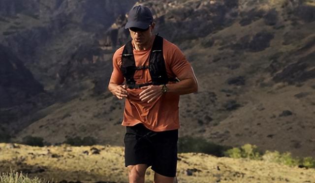 跑步党必看！佳明、高驰为什么吊打普通智能表？2025深度选购指南