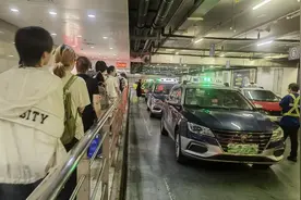 遭拒！遭拒！沪上坐出租，交通卡连连“遭拒”！调查后，真相竟是这样的图片