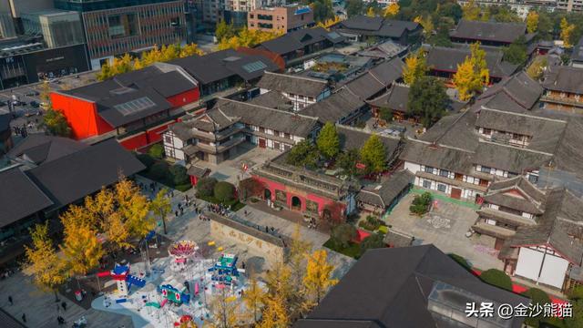 从未高悬云端仙界，自始便与市井互通呼吸——金秋大慈寺