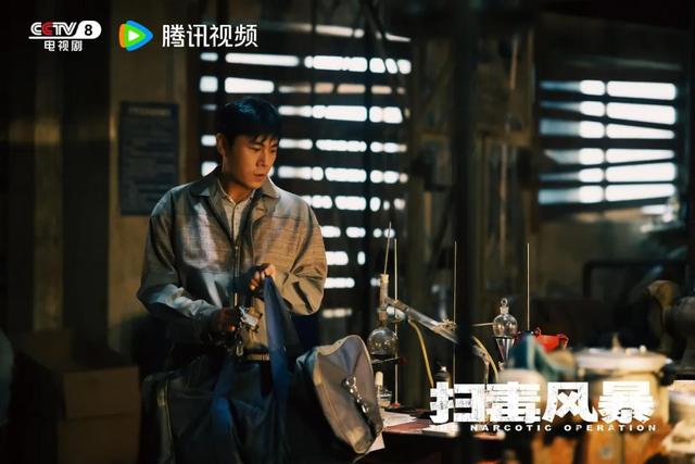 《扫毒风暴》讲述正邪较量