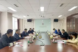 长春市地方志编纂委员会党组书记林继东赴市地方志办交流调研图片