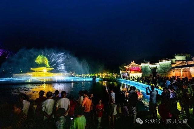这场“天天见”的非遗夜游，藏着黟县夏夜所有浪漫 | 皖美夏日