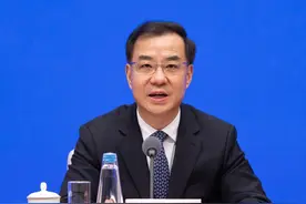 依托数字技术打造的国产动画电影《哪吒2》票房登顶全球动画片票房榜首图片