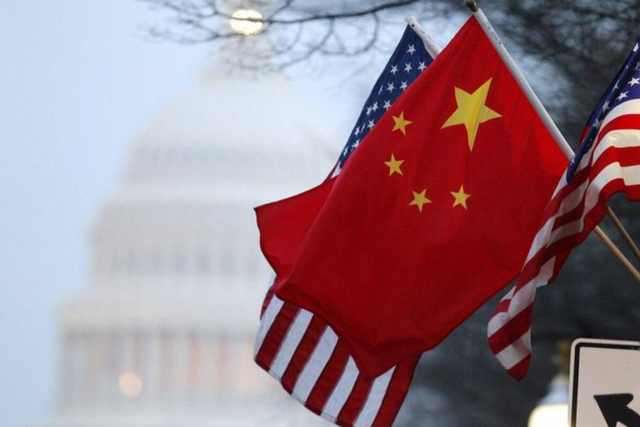 特朗普恐怕没想到，中国突然对美国下狠手，连出两招制裁，6家美企被点名，释放出强烈信号