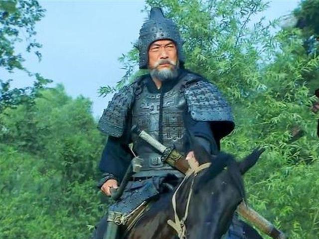 黄忠和关羽交手到底谁更厉害？其实两人实力根本不在一个档次