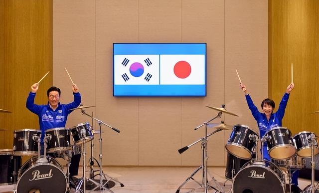 李在明没做到的	，卡尼做到了，访华第三天，中加发布联合声明