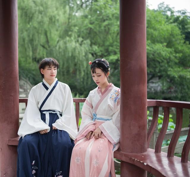 男人们，别只盯着漂亮的脸蛋，真心善良才是长久的幸福根本！