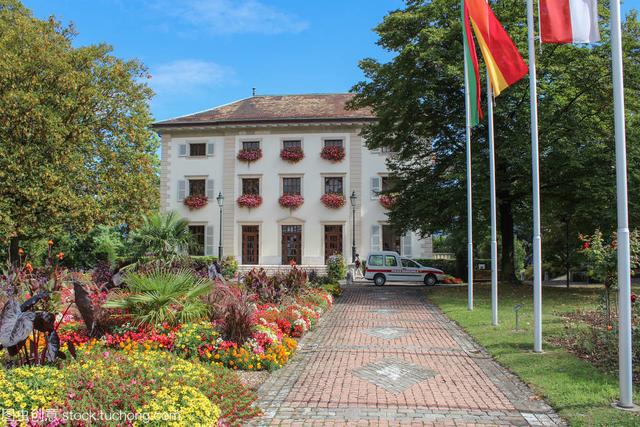 再访瑞士，世界丛林中目睹小国的生存之道