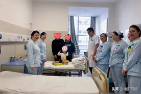 当生日遇上手术日 医护为小患儿庆生图片
