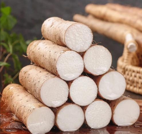 比芋头养人，比红薯通便，中老年要多吃	，养肝排毒健脾胃！