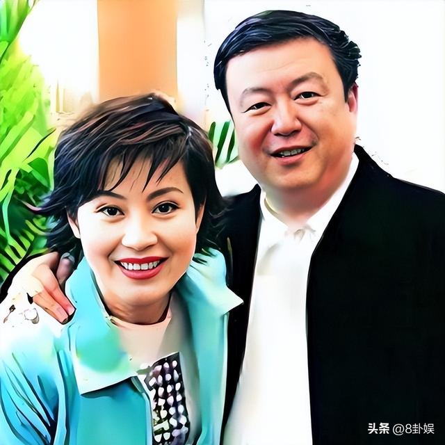 一婚娶央视主持人，二婚娶演员，三婚娶小30岁美女，64岁终于当爹