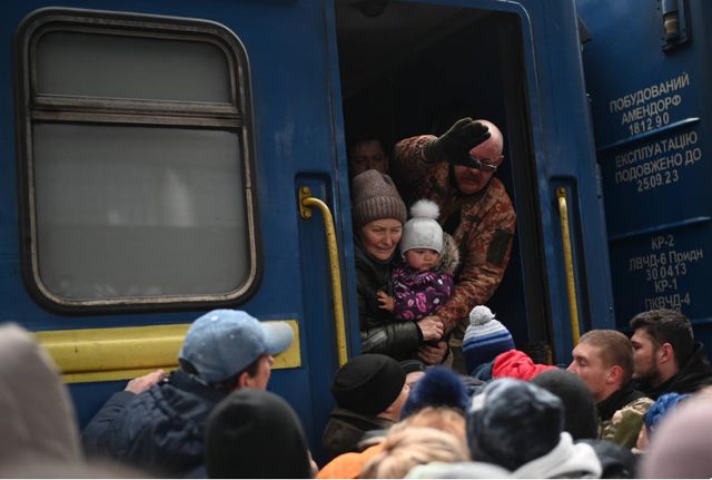 乌克兰人口锐减600万，劳动力缺口达450万，战后重建拿什么复兴？