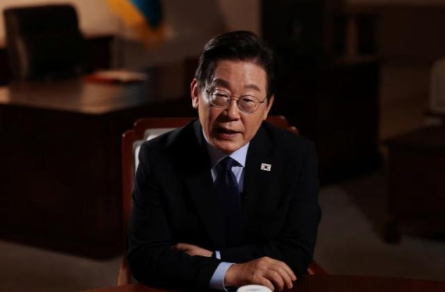 全世界嗅到不寻常信号！朝鲜领导人重磅表态，朝鲜将正式承认韩国？李在明别再执迷不悟了