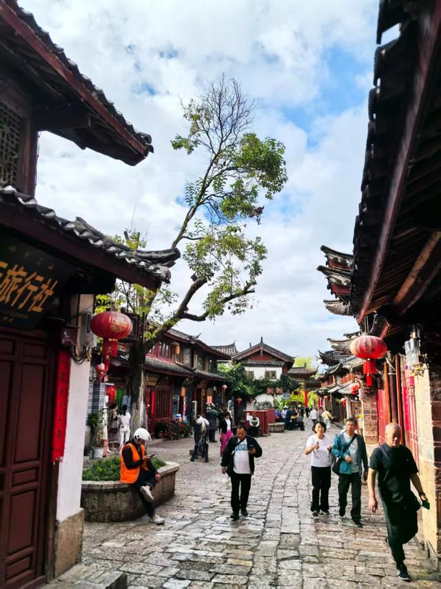 云南：花溪水韵醉丽江！