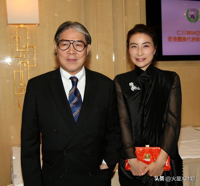 央视对郭晶晶的称呼变了，三字之差释放强烈信号，霍震霆全说对了