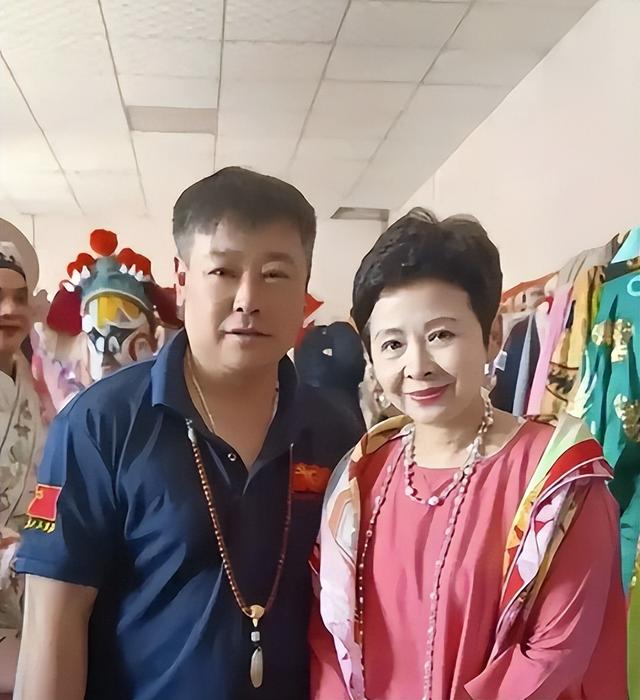 63岁董文华不再沉默，揭露当年被“封杀”原因，原来我们错怪她了
