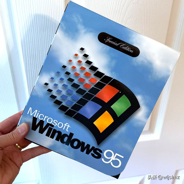 从 1.0 到 11：一文带你看尽 Windows 四十年进化史