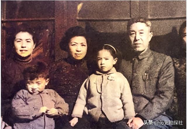 起义将领郑洞国的妻子有多美？五官大气优雅知性，美艳不可方物！