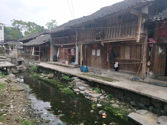 走近广西全州县文桥镇谏禄古村凌云桥！