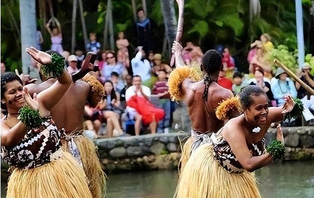 世界上“最透明”的国家：男女不注重隐私，晚上睡觉都不用关门