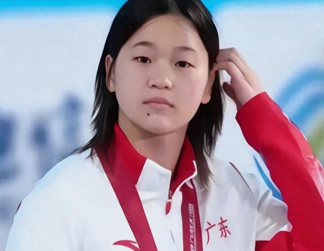 “捐款风波”加剧！专家建议移除全红婵雕像，陈芋汐之言有人信了