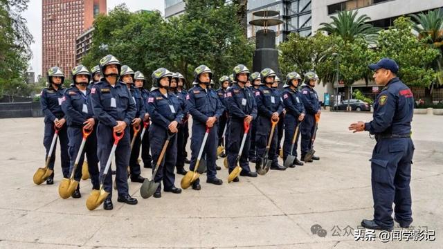 墨西哥城见闻：三文化广场和悬浮图书馆