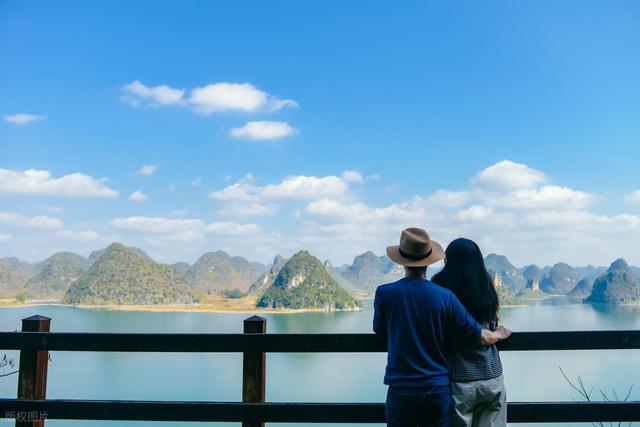 男人是否爱一个女人，答案藏在这三个表现中，很真实！