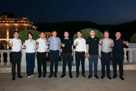 张近东对话三星崔胜植 共探新质家电发展机遇图片