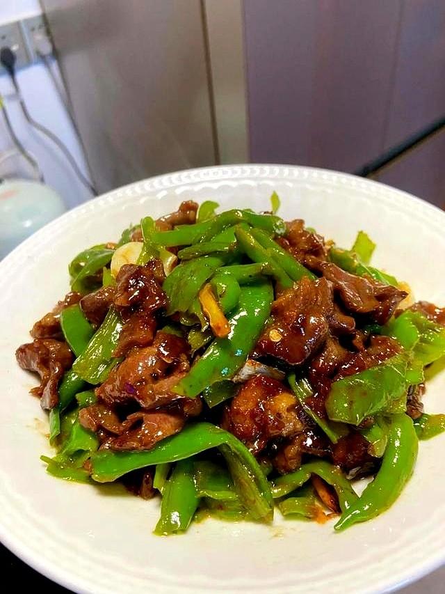 俗话“小暑吃豆，大暑吃肉”，有条件建议多吃3肉，活力满满度夏