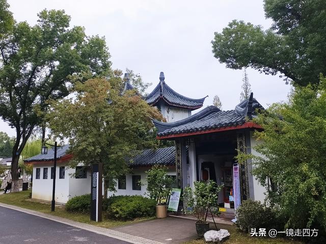 “天仙配”男主角董永是孝感第一名人，这里还有一座“董永公园”