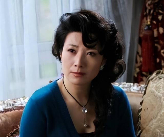 权色交易、陪睡上位	，她压根不沾边，简直是娱乐圈的一股“清流	”