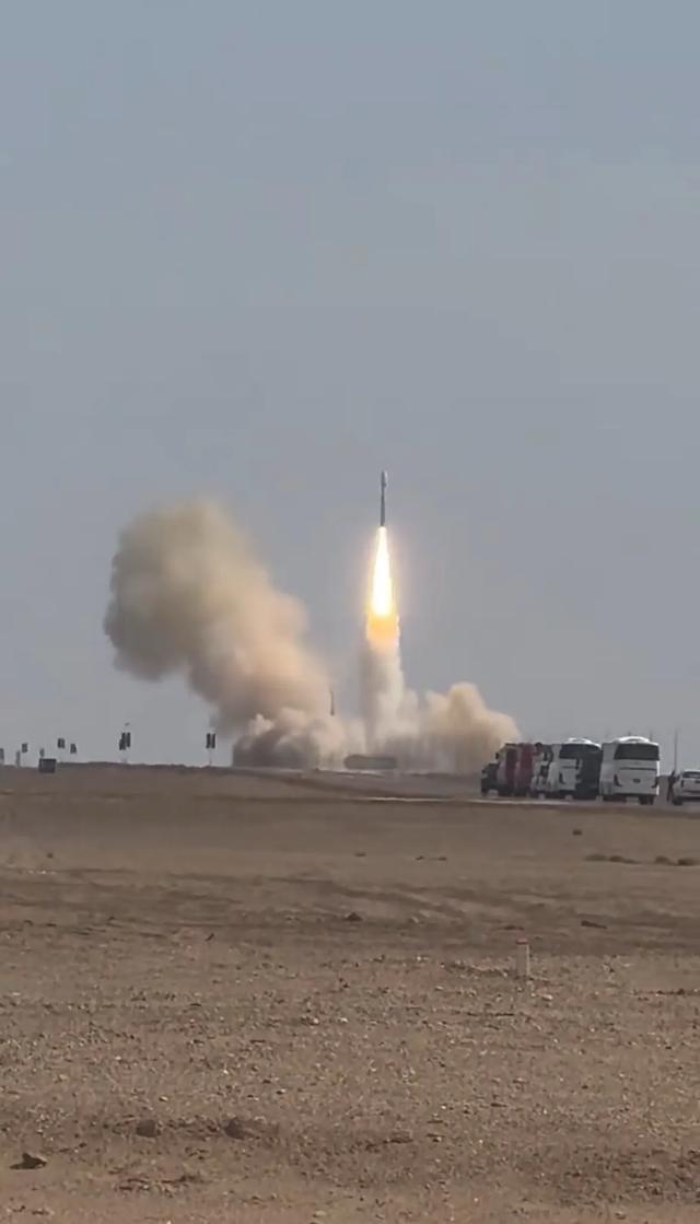 燃爆！力箭一号“一箭7星”发射成功，中国航天又创造历史！