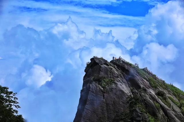 桂林：南山之夏，赏美景霞光！