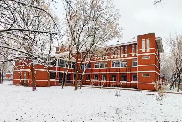 赴一场校园雪约,猜猜哪栋是你的 “温暖小窝”