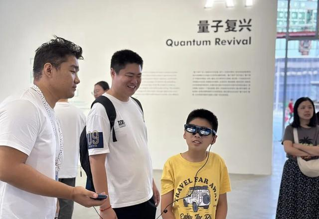 来复兴岛开启未来奇遇！假期打卡攻略请收好→